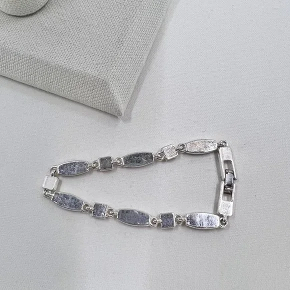 Light & Dark Green Enameled Shiny Silver Tone 7” Bracelet - Picture 4 of 6